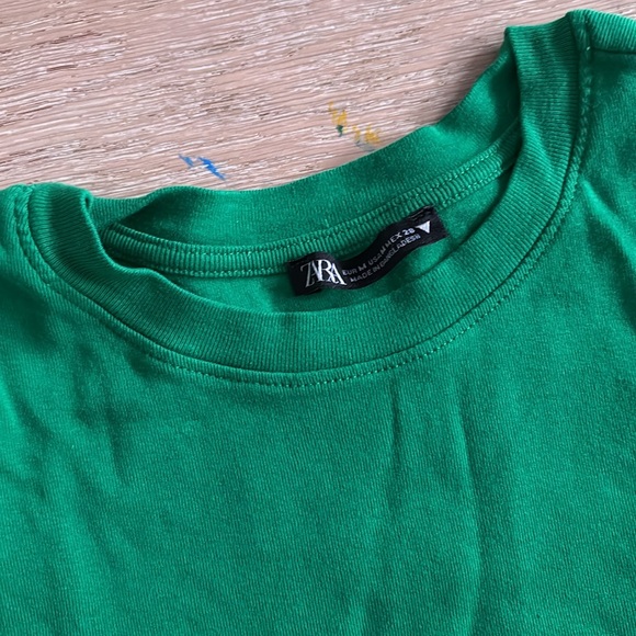 Zara t shirt - Picture 2 of 2